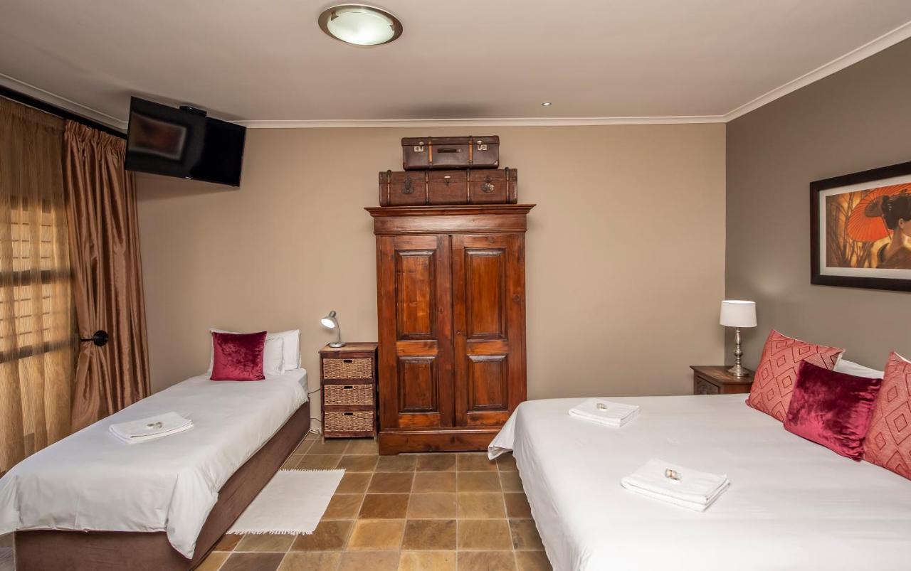 Excellent Guest House Bellville Bagian luar foto